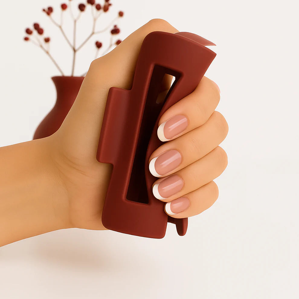 Des cheveux stylés et bien tenus du matin au soir sans effort et sans compromis sur le confort